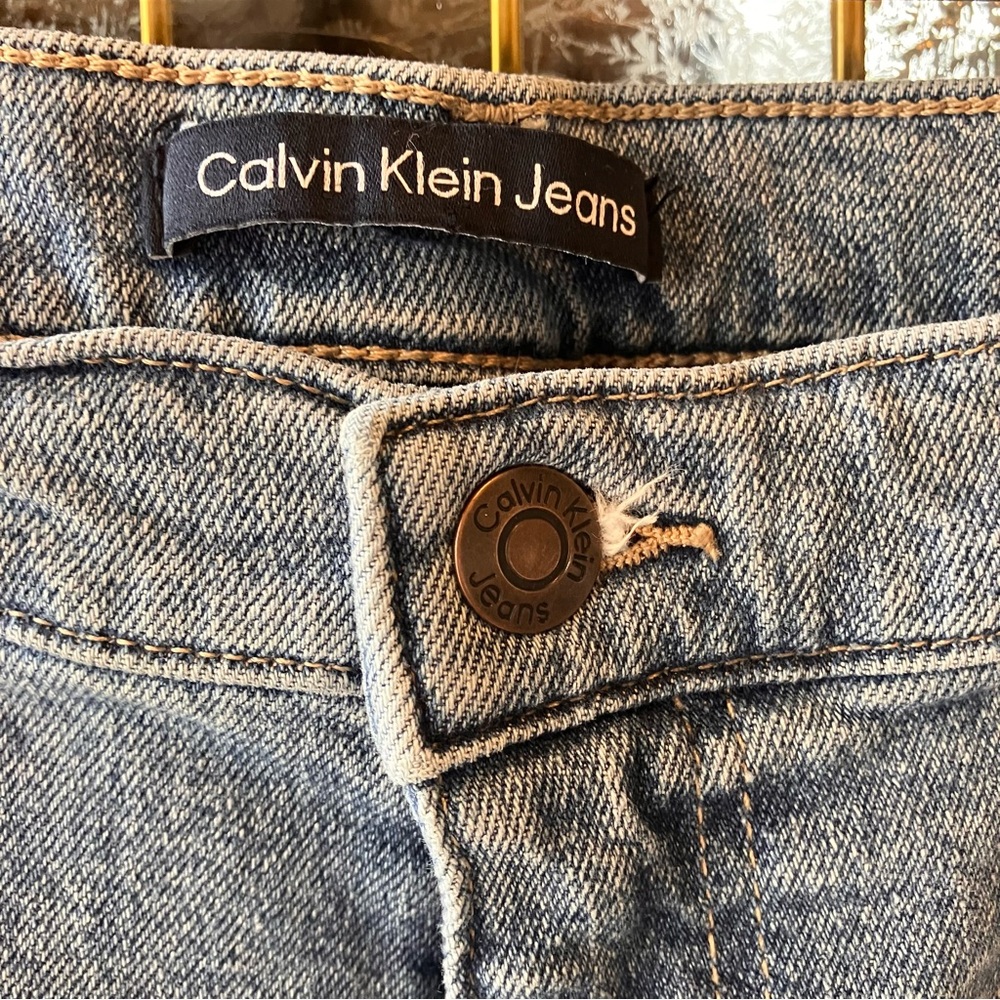 Calvin Klein‎ Classic Blue Denim Jeans Size 16 Y2K Straight Leg High Rise - Picture 3 of 15